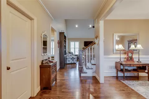 172 Upper Lake Dr, Easley, SC 29640 photo 4