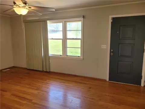323 Ponce Deleon Dr, Anderson, SC 29621 photo 2
