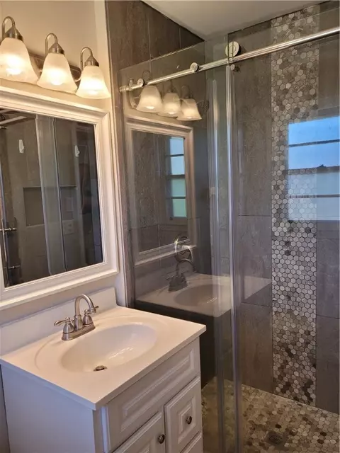 323 Ponce Deleon Dr, Anderson, SC 29621 photo 8