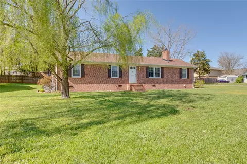 100 Evergreen St, Easley, SC 29642 photo 1