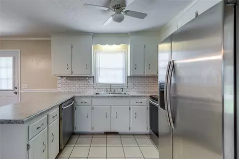 100 Evergreen St, Easley, SC 29642 photo 9