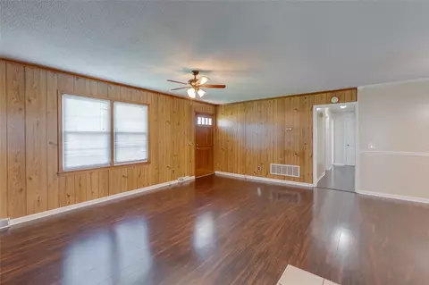 100 Evergreen St, Easley, SC 29642 photo 8