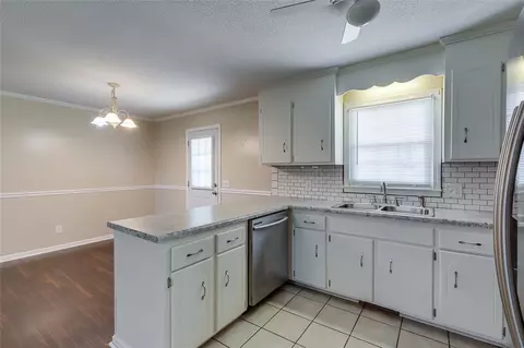 100 Evergreen St, Easley, SC 29642 photo 10