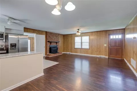 100 Evergreen St, Easley, SC 29642 photo 5