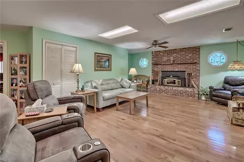 255 Sunrise Dr, Walhalla, SC 29691 photo 13