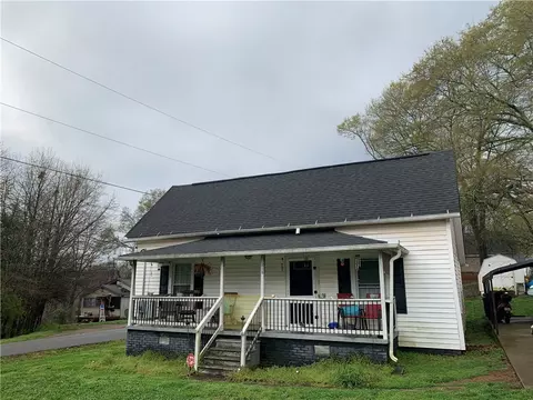 218 S 7th St, Easley, SC 29640 photo 1