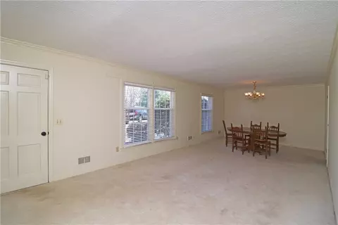 611 Laurel Rd, Easley, SC 29642 photo 4