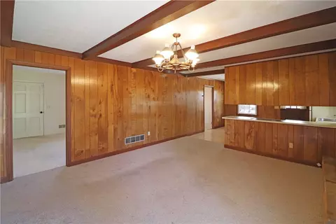 611 Laurel Rd, Easley, SC 29642 photo 8