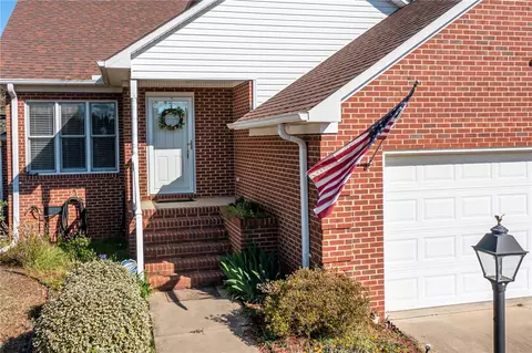 107 Whetstone Ln, Easley, SC 29640 photo 2