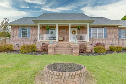 40 Lecroy Rd, Honea Path, SC 29654 photo 2