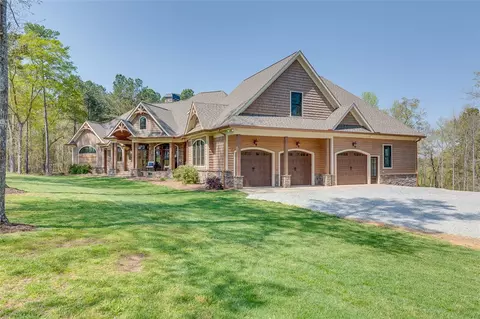 105 Parker Rd, Honea Path, SC 29654 photo 2