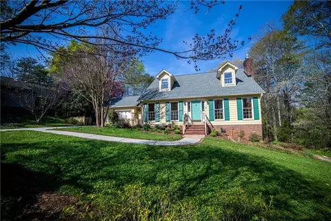 102 Camelot Rd, Clemson, SC 29631 photo 1