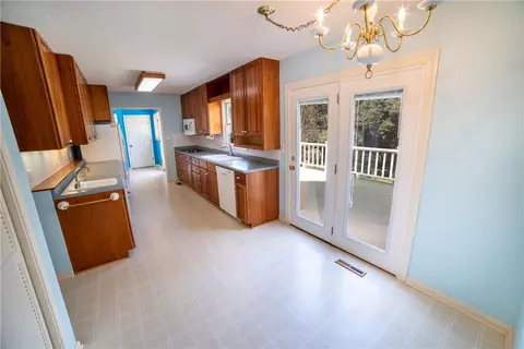 102 Camelot Rd, Clemson, SC 29631 photo 11