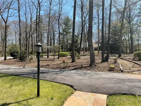 108 Seven Oaks Dr, Pendleton, SC 29670 photo 5