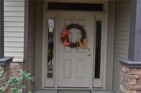 333 S Stonegate Dr, Seneca, SC 29678 photo 5