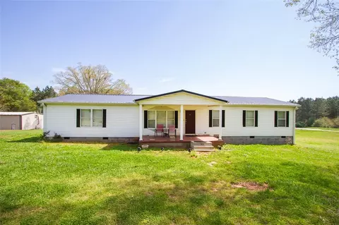 250 Peach Dr, Central, SC 29630 photo 1