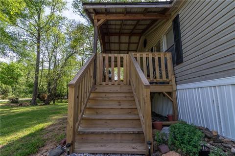 166 G St, Williamston, SC 29697 photo 3