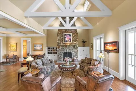 126 Saranac Dr, Sunset, SC 29685 photo 5