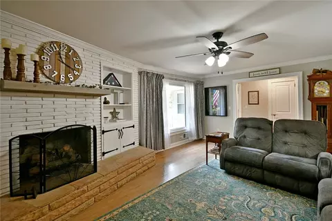 701 S E St, Easley, SC 29640 photo 8