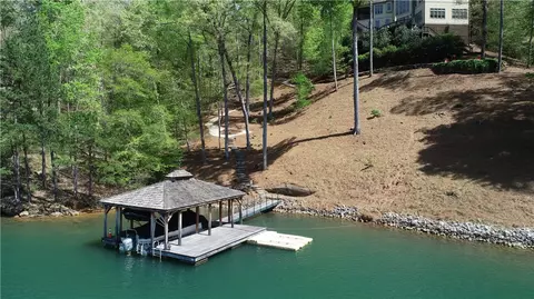 116 Echo Point Ct, Sunset, SC 29685 photo 4