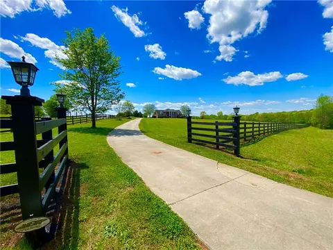 6415 Liberty Hwy, Pendleton, SC 29670 photo 5