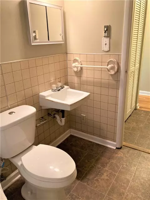 703 Woodland Dr, Pendleton, SC 29670 photo 11