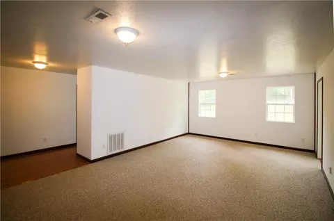 104 Chadwick Rd, Anderson, SC 29621 photo 8