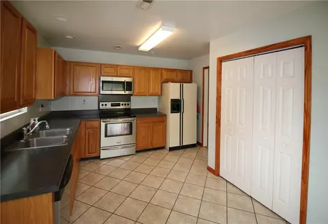 104 Chadwick Rd, Anderson, SC 29621 photo 2