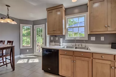 1136 Moorehead Pl, Pendleton, SC 29670 photo 15