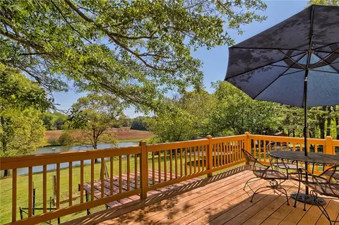 1136 Moorehead Pl, Pendleton, SC 29670 photo 30