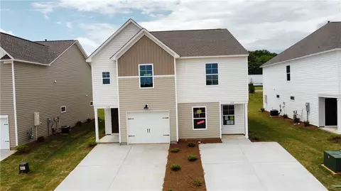 126 Adger Rd, Pendleton, SC 29670 photo 1