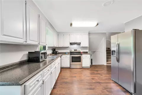 207 Mount Forest Cir, Easley, SC 29640 photo 5
