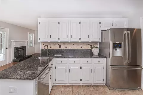 225 Cherokee Rd, Williamston, SC 29697 photo 10