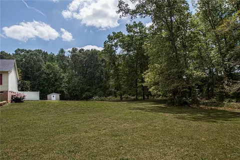 225 Cherokee Rd, Williamston, SC 29697 photo 34