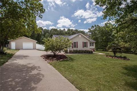 225 Cherokee Rd, Williamston, SC 29697 photo 35