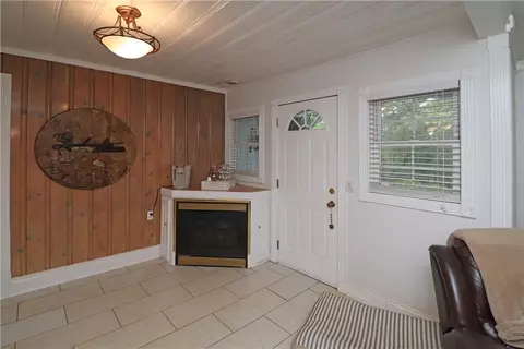 639 Lenhardt Rd, Easley, SC 29640 photo 2