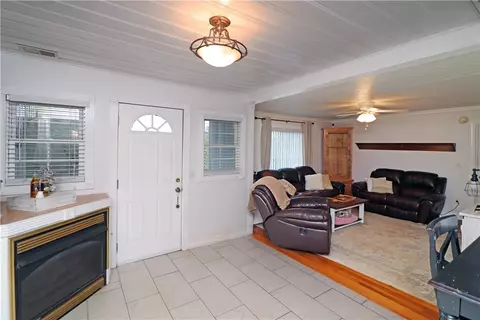 639 Lenhardt Rd, Easley, SC 29640 photo 9