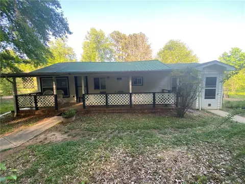 602 Boundary Dr, Pickens, SC 29671 photo 2