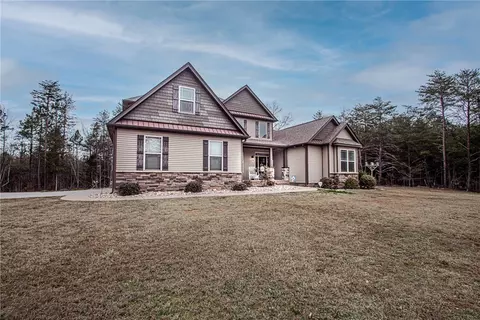 700 Walker Rd, Pendleton, SC 29670 photo 2