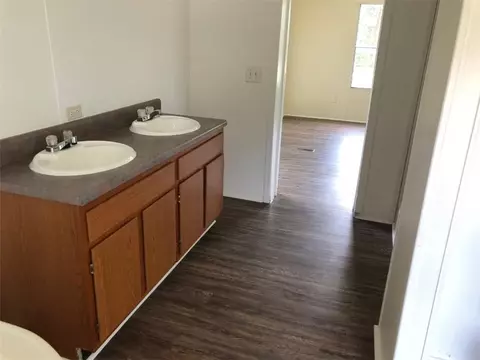 421 Williford Rd, Starr, SC 29684 photo 10