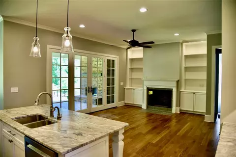 536 Pershing Ave, Clemson, SC 29631 photo 6