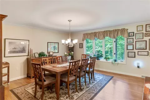 31 Commodore Dr, Salem, SC 29676 photo 4