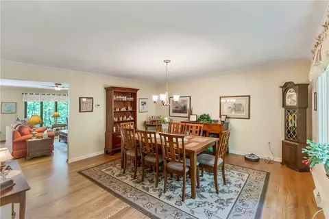 31 Commodore Dr, Salem, SC 29676 photo 3