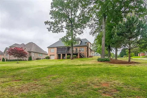 110 Barfield Dr, Easley, SC 29642 photo 32