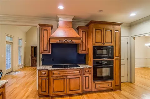 110 Barfield Dr, Easley, SC 29642 photo 9