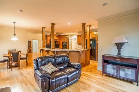 110 Barfield Dr, Easley, SC 29642 photo 13