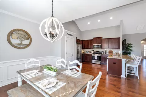 311 Reading Ct, Easley, SC 29642 photo 8