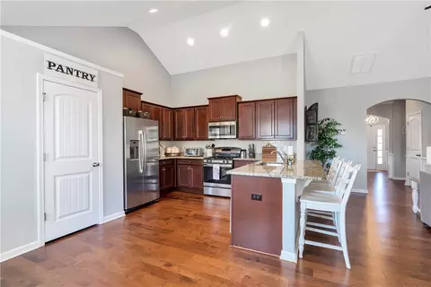 311 Reading Ct, Easley, SC 29642 photo 7