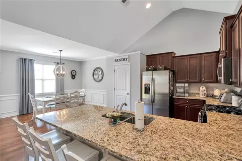 311 Reading Ct, Easley, SC 29642 photo 10