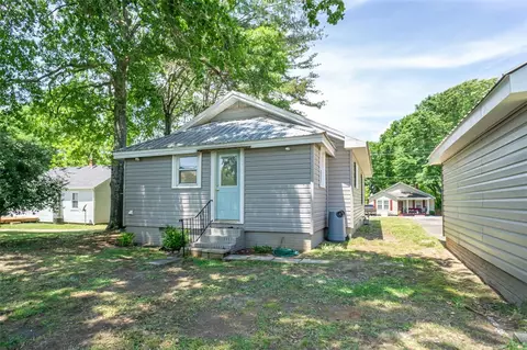 111 Robinson Ave, Easley, SC 29640 photo 19
